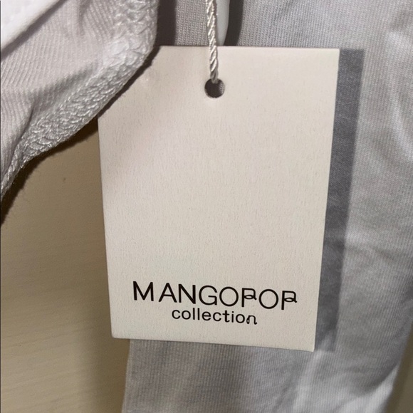 NWT White Cold Shoulder Bodysuit with Mock Turtleneck and Front Zipper XS - Picture 2 of 7